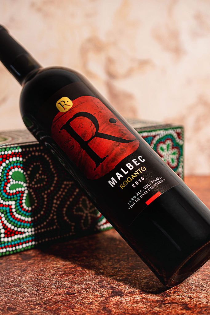 Vino TINTO MALBEC 2015. Roganto kovenspirits